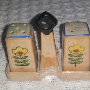 Japan s+p shakers